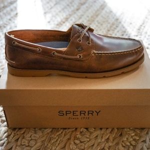 sperry cross lace